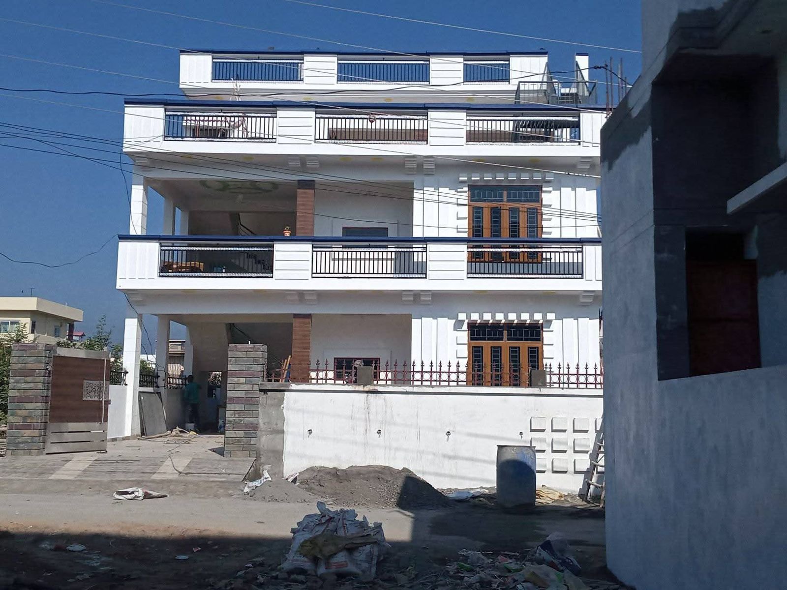 residentail home construction in hariom Dehradun completed